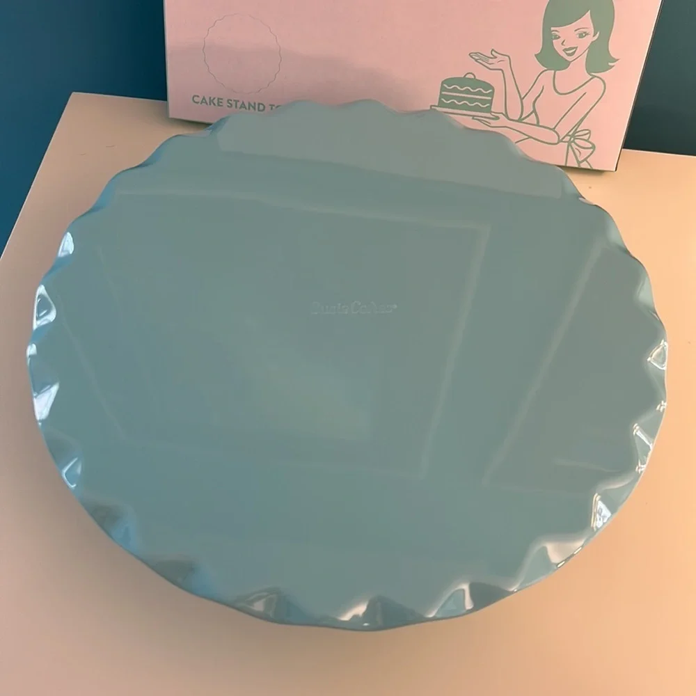 Susie Cakes pie plate